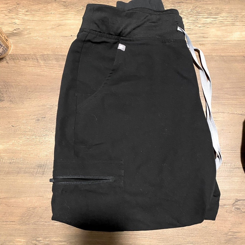 Figs, Medium Petite, Zamora Jogger Scrub Pant.